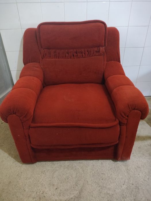 Poltrona vermelha antiga