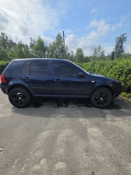 Volkswagen Гольф 4..