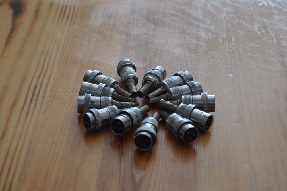 Fichas de Amphenol ACA-B