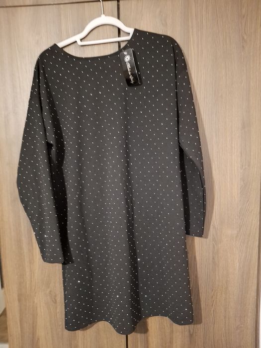 Czarna elegancka sukienka