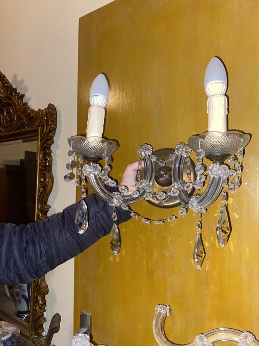 Dois Candeeiros Em Cristal (Um De Teto E Outro Aplique De Parede)