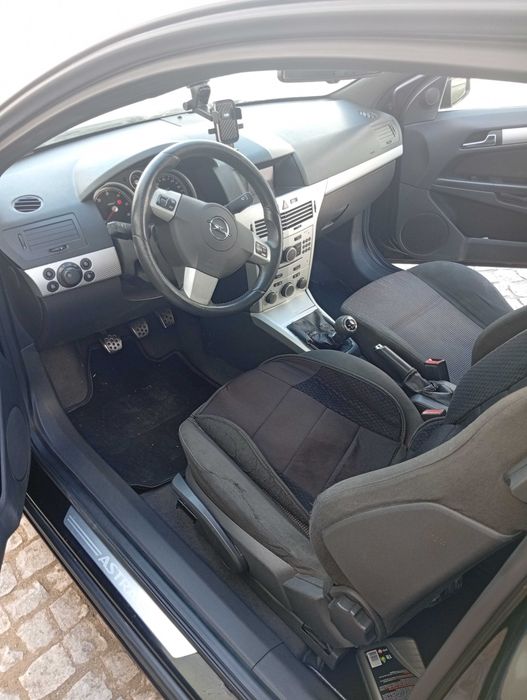 Opel Astra GTC 1.3/cdti