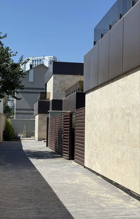 House by the address st. Kulikovo pole pl Oktyabrskoy revolyutsii pl (area 250 m²) - Atlanta.ua - photo 6