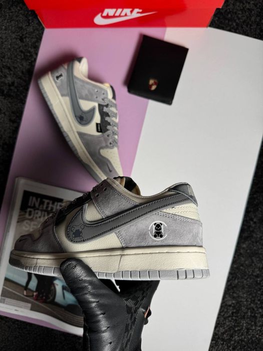 Жіночі кросівки найк данк лоу Nike SB Dunk Low x KAWS Grey Beige [36-41]