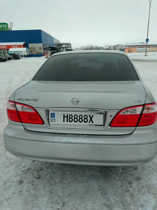 Продам машину Nissan Maxima 2005