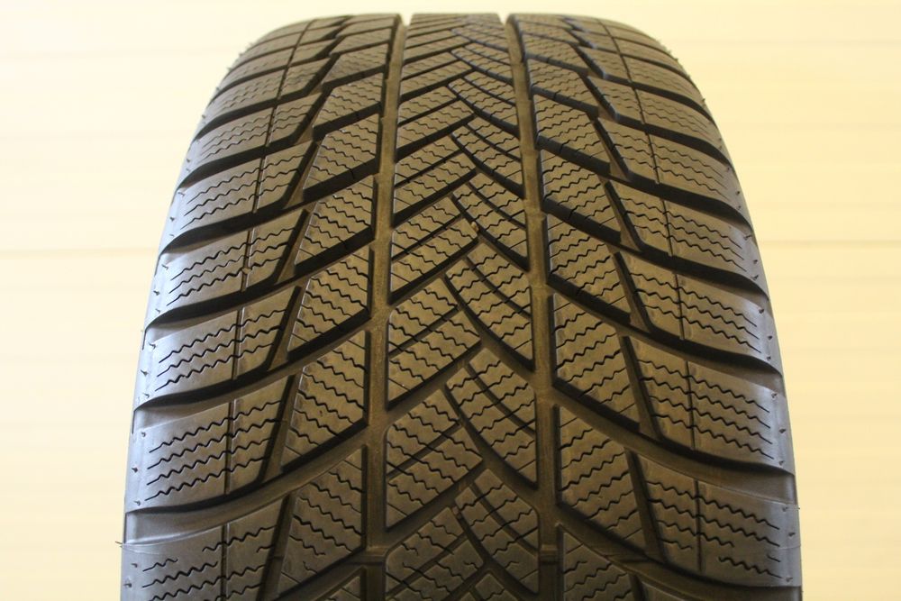 koła zimowe audi 8s0 a3 tt 18 5x112 et50