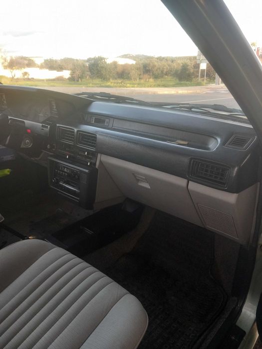 Toyota sedan E80, 1300cc, 1983, com inspecção e documentação em dia