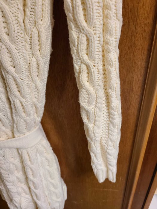 тепла жіноча кофта (вовна) в ідеальному стані