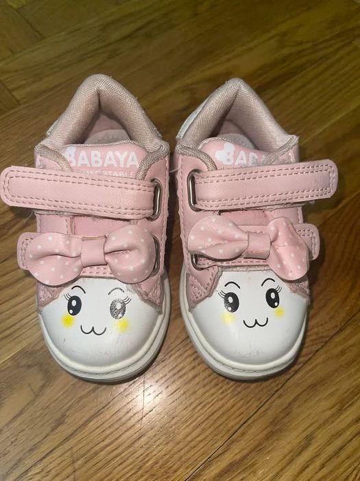 Кросівки 20 розмір устілка 12 см для дівчинки