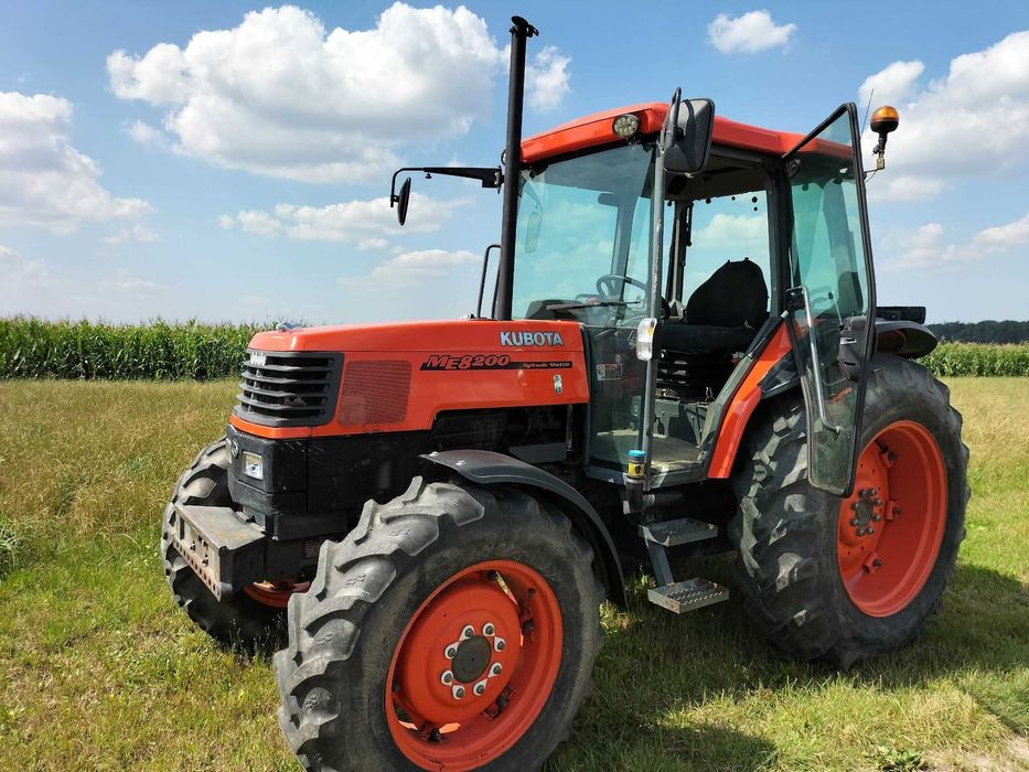 Kubota Me8200 M8200 Zetor John Deere Claas Renault New Holland Case