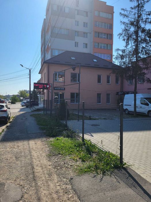 Комерційне приміщення