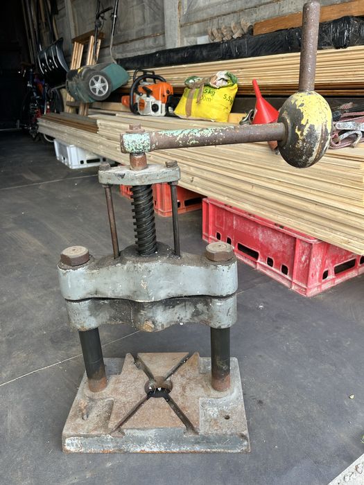 Prasa balansowa, stan dobry, sprawna