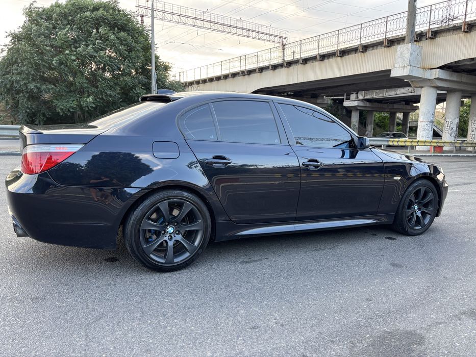 Продам BMW e60, N52B25 , механіка 6