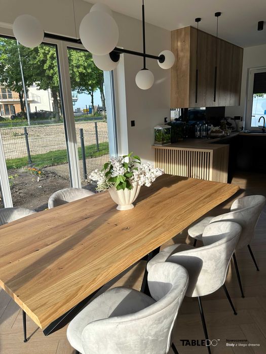 Stół dębowy z litego drewna rozkładany NATURALNA KRAWĘDŹ  Producent