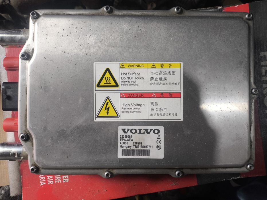 Ładowarka konwerter Volvo XC90 XC60  322  i 99962