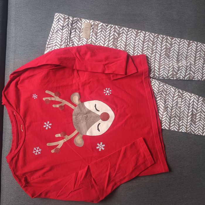 Bluzka świąteczna + legginsy firmy tuss gratis-  rozmiar 134
