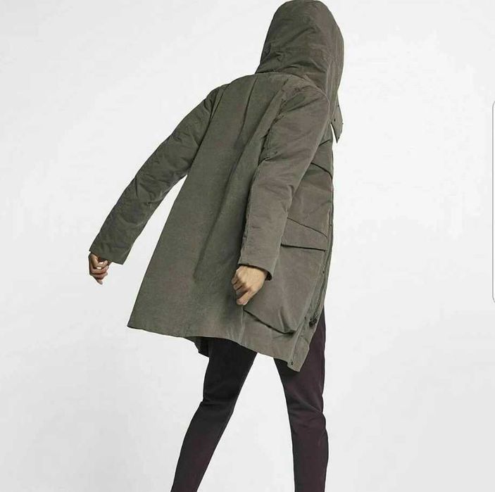 Парка Nike Sportswear Tech Pack Down Fill Parka Newsprint 928912 Large