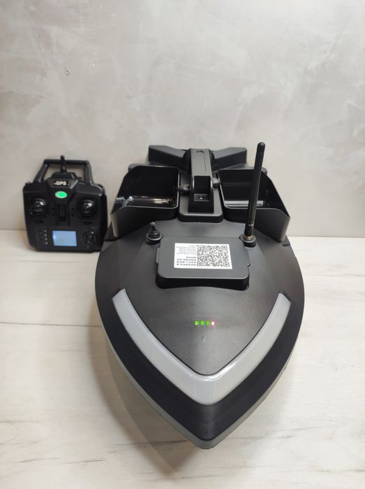 Карповий кораблик Flytec V020 GPS 40 точек 12000ма/ч