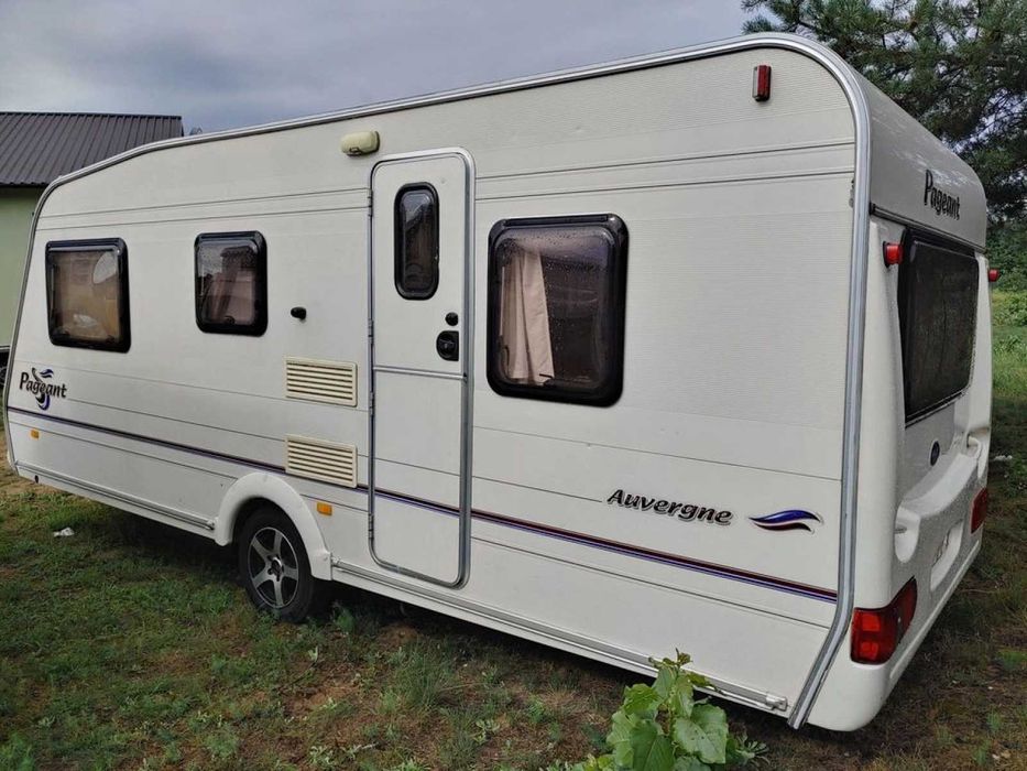 Sprzedam przyczepę kempingową