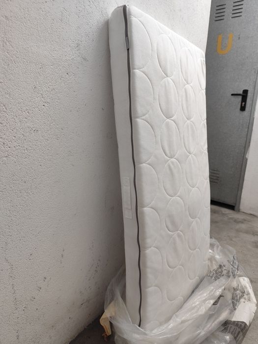Colchão berço IKEA 1,20X0,60m - capa lavável