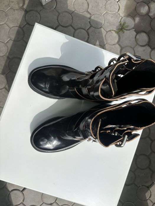 Літні шкіряні ботаніки Zara