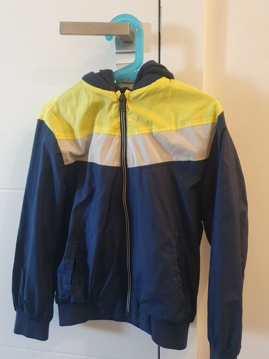 Kurtka wiatrówka Zara 128