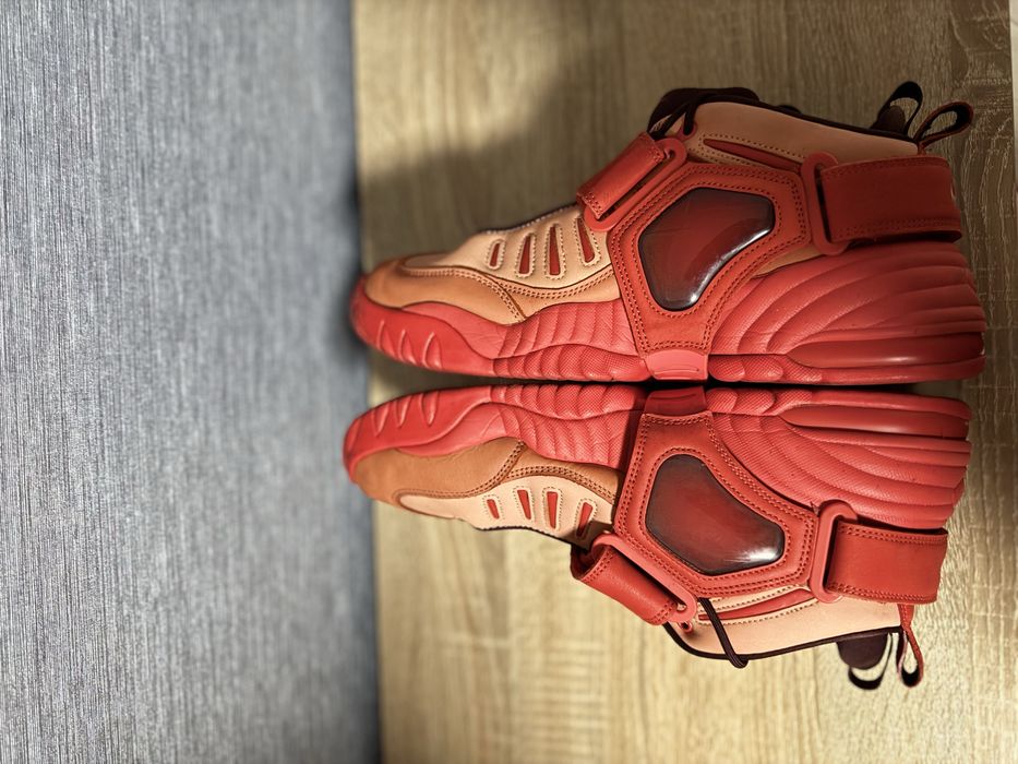 Найк (Nike Air Adjust Force x Ambush)