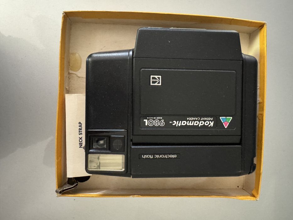 Kodamatic instant camera 980L