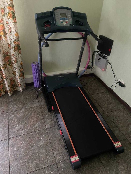 Продам бегову дорожку