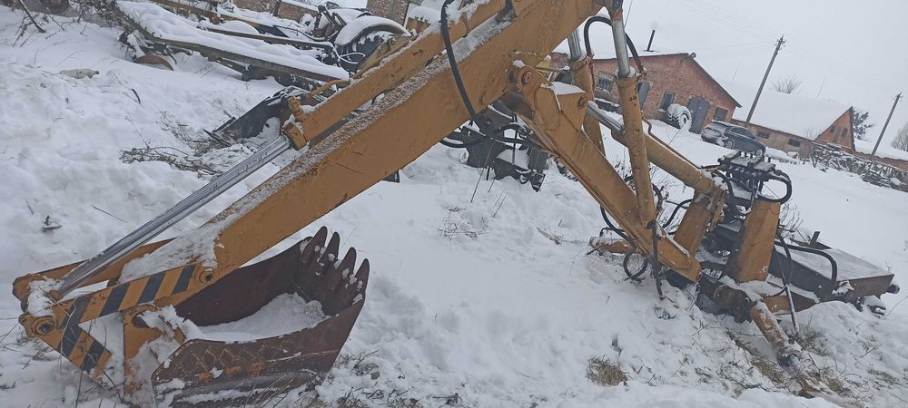 Продам установку екскаватора борекс з навантажувачем.