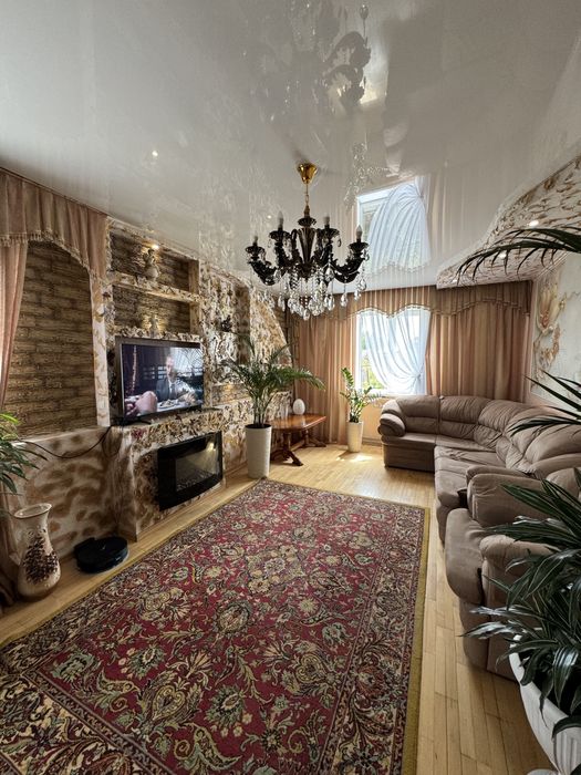 Продаж будинок вул. Маліновського