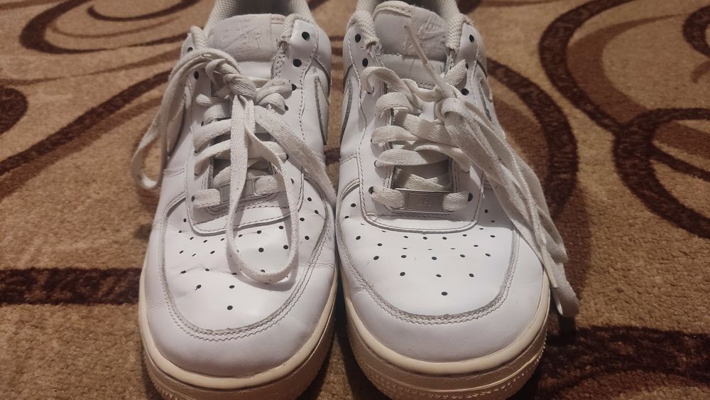 Продам кросовки Nike AF1