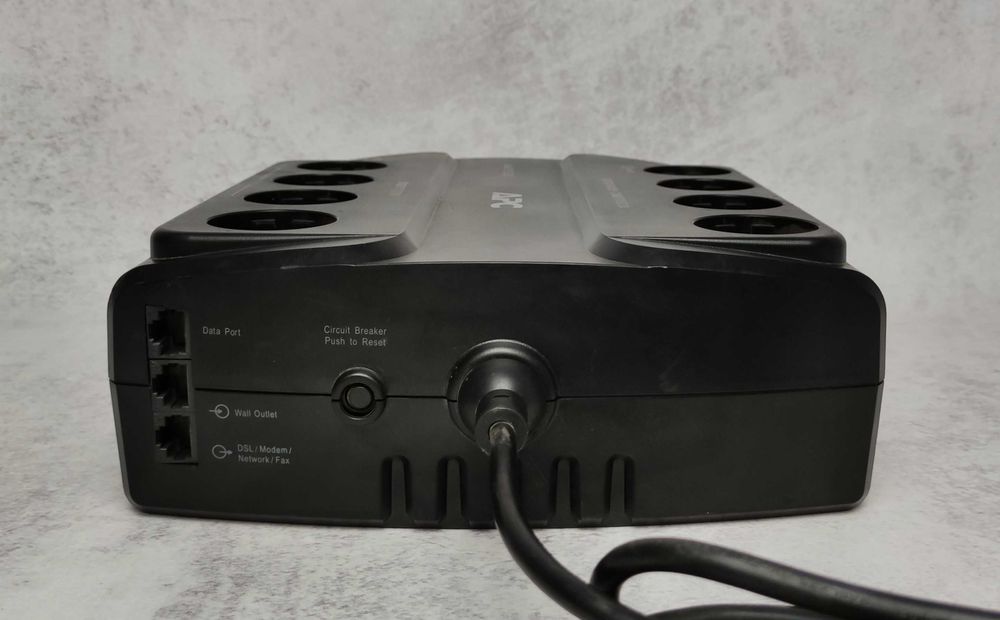 ДБЖ APC Back-UPS ES 550VA (BE550G-RS) (без АКБ) Б/В є кількість + Гарантія 12 місяців
