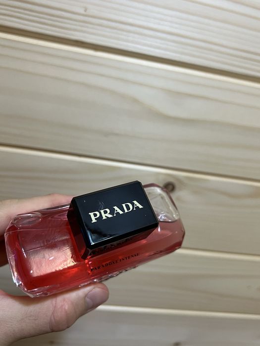 Парфуми духи prada paradoxe intense