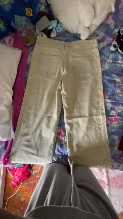 Roupa pouco ou nunca usada