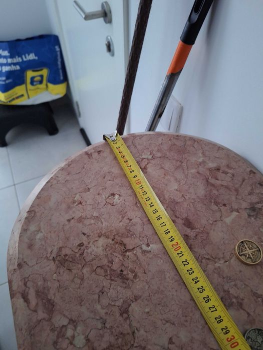 Mesa de entrada em pedra mármore