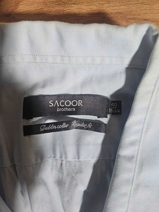 Camisas e casaco para homem
