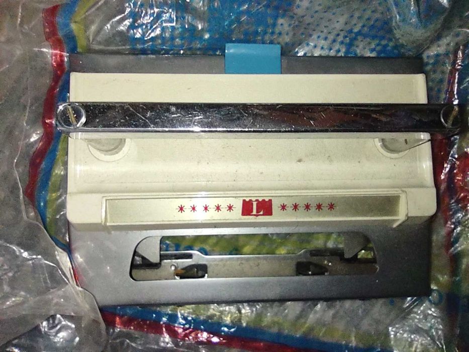 Maszyna dziewiarska Brother KH-588