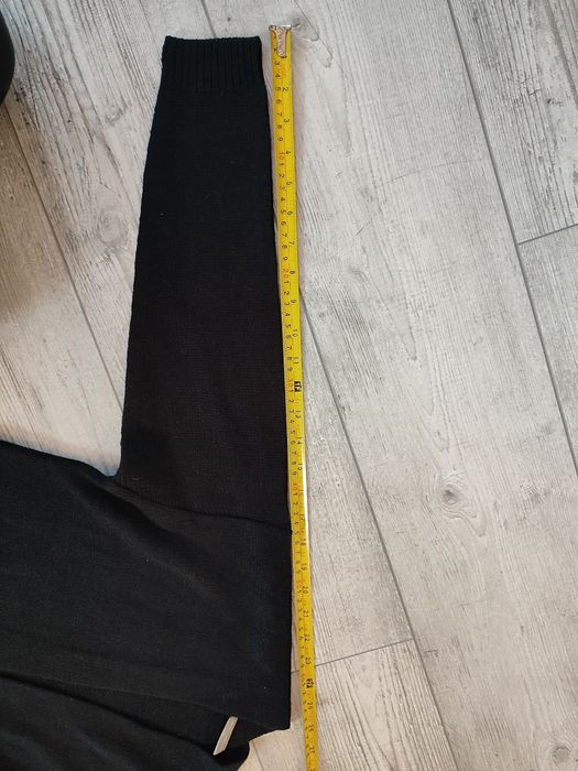 Sweter dziewczęcy, narzutka r.140/146