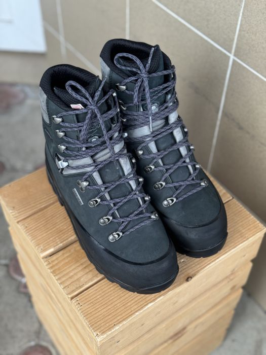 Lowa ботінки черевики трекінгові термо непромокачі merrel Salomon