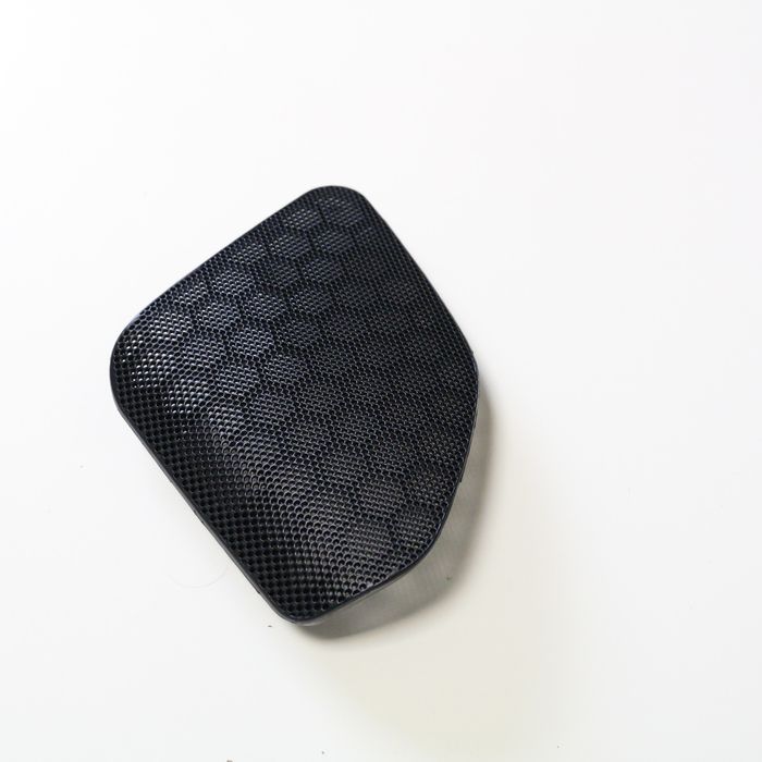 P211 Kratka obudowa głośnika Prawa 01-05 Honda Goldwing GL 1800