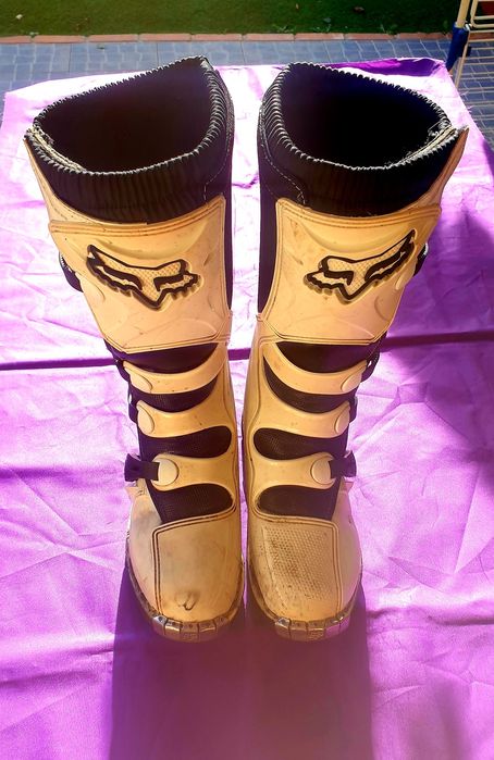 Vendo KTM 250cc c/revisão feita