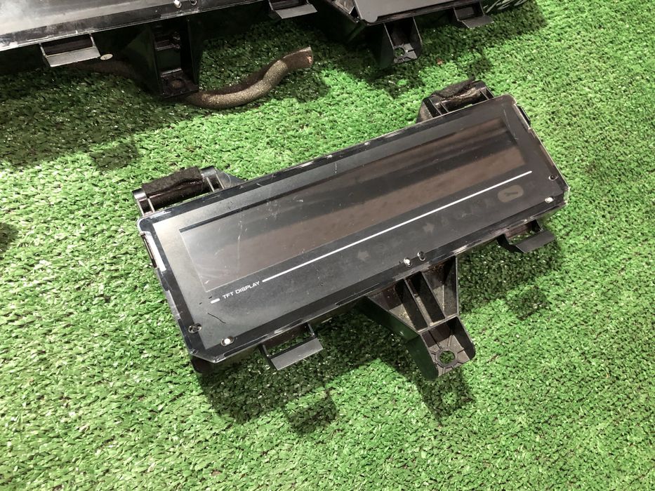 Панель придадів Renault Scenic 3