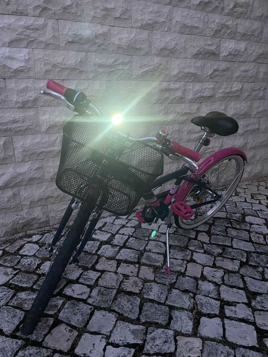 Bicicleta menina