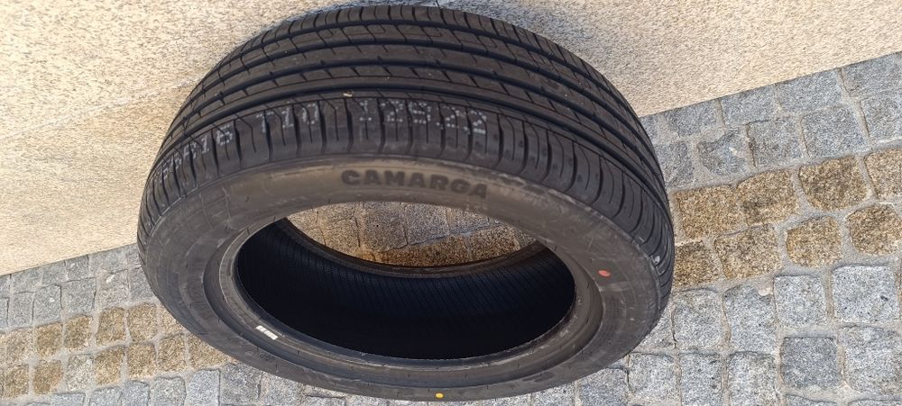 1 Pneu Novo  205/55. ZR 16  matrax Camarga