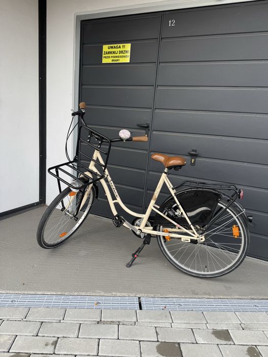 Rower miejski retro - gotowy do jazdy