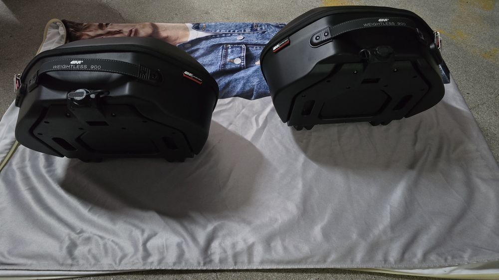 Alforges Givi WL 900