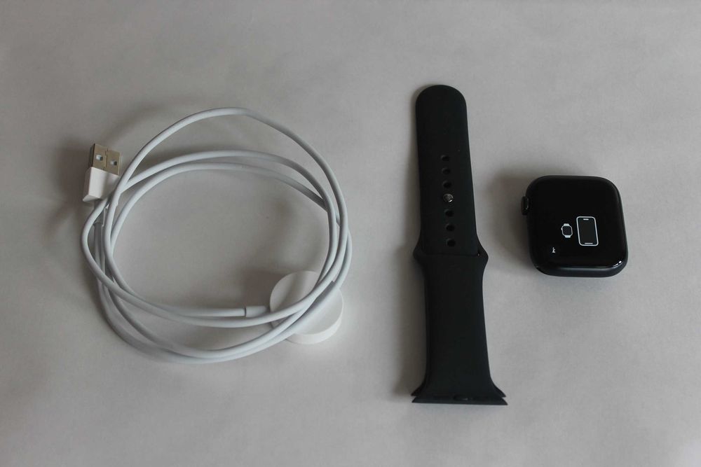 Apple Watch Series 9 GPS + Cellular Aluminum 45mm