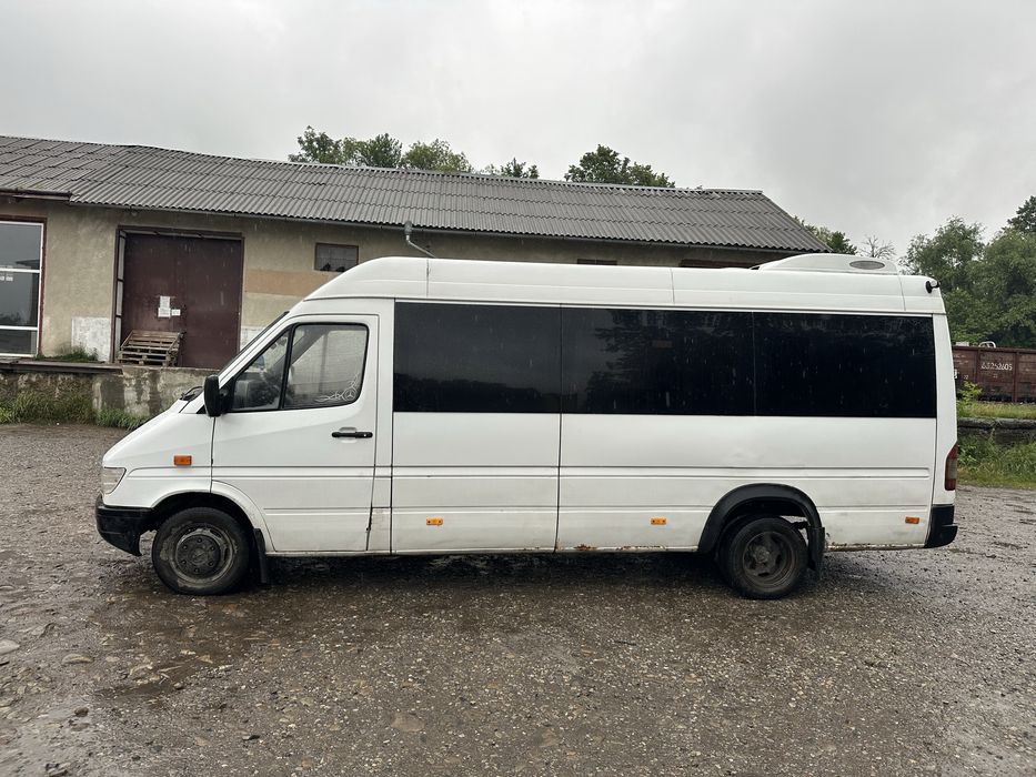 Мерседес Спрінтер/Автобус/412/2.9/Mercedes-Benz Spriner