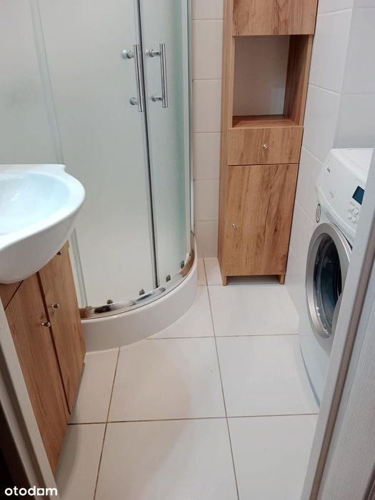 3 pokojowe 48 m2 balkon winda ścisłe centrum blisko dworca po remoncie